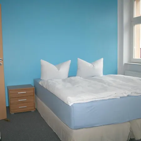 Pensión Lindencafe 3*