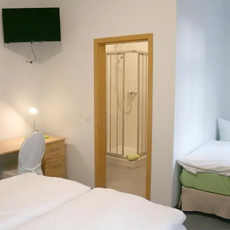 Lindencafe ゲストハウス ルッケンヴァルデ