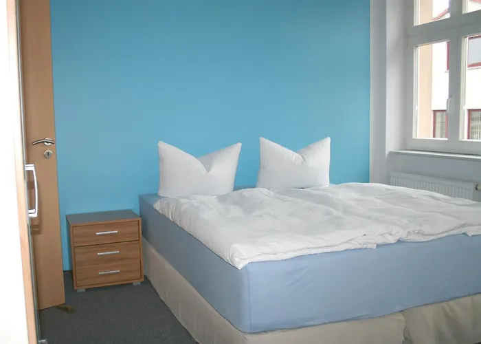 Pensión Lindencafe 3*